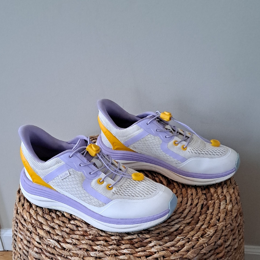 Kizik Womens London Step In‎ Athletic/Walking/Comfort White Knit Sneakers S-8.5